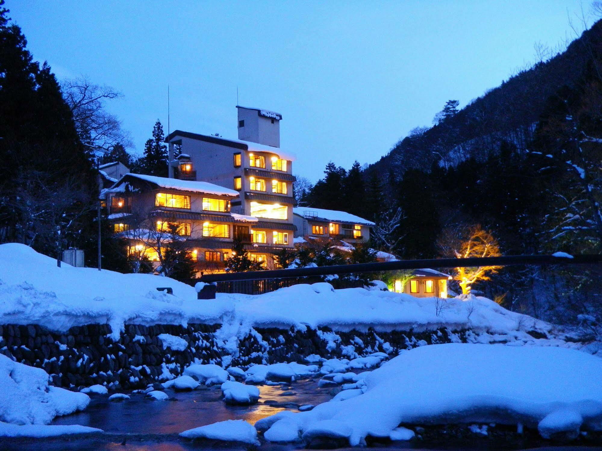 Hotel Minakamisansou Esterno foto